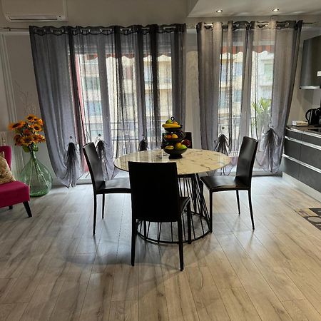 Gorgeous 2 Bedrooms Holiday Apartement Nice Exteriör bild