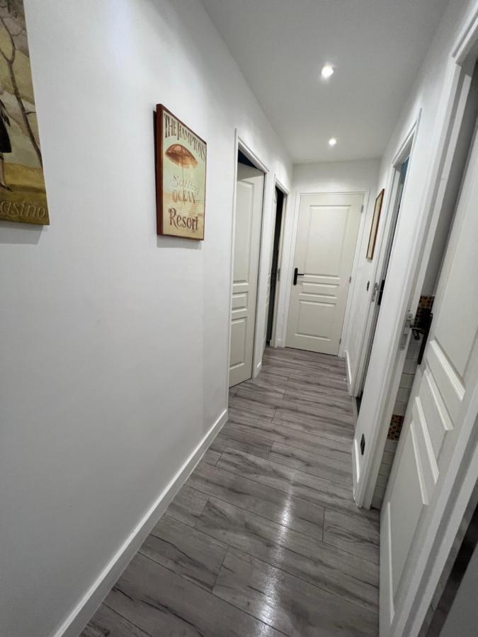 Gorgeous 2 Bedrooms Holiday Apartement Nice Exteriör bild