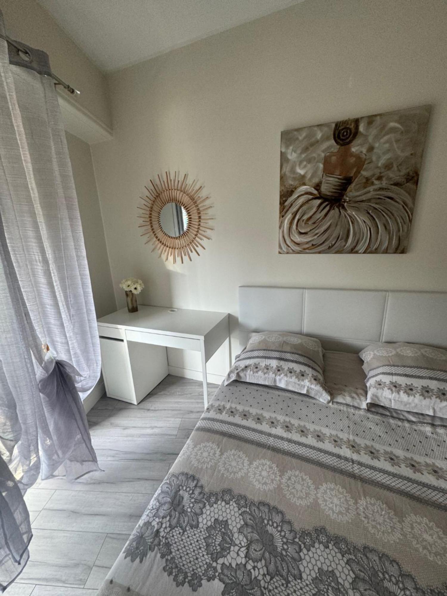 Gorgeous 2 Bedrooms Holiday Apartement Nice Exteriör bild